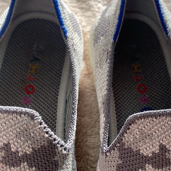 Gray kids Rothy’s - Picture 3 of 5